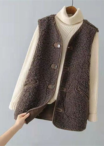 Buttoned Faux Fur Vest